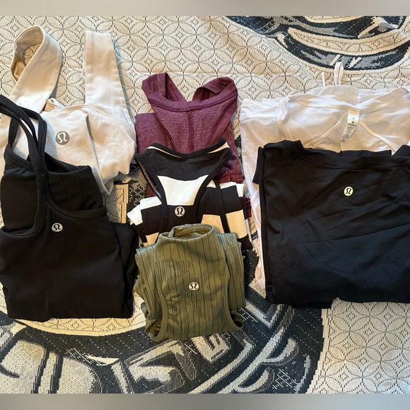 Lululemon Bundle - Picture 1 of 16